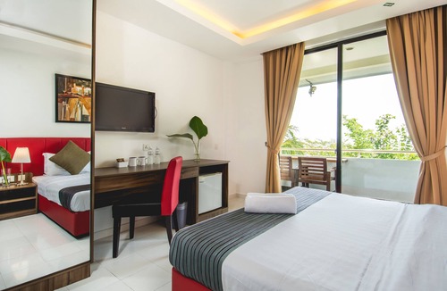 Kuala Teriang Hotel | Alia Residence