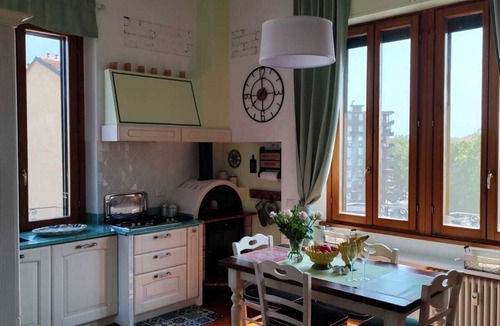 Ripamonti Corvetto Apartment | Alice's Suite, accommodation of wonders!