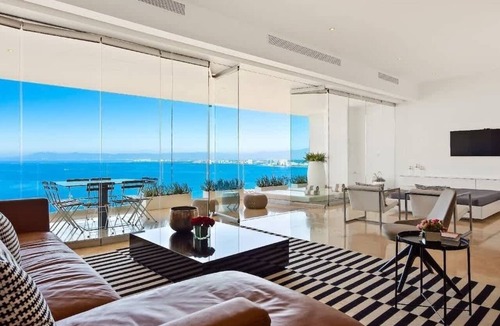 Amapas Condo | AlilaHolidays - Avalon - 1002 - 2Br Luxury Condo with Private Pool
