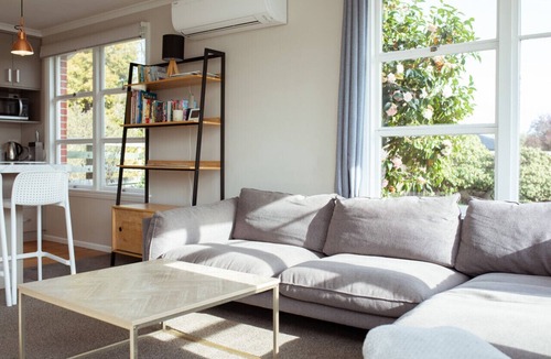 Methven House | Alington St Methven | Free Wi-Fi | Smart TV