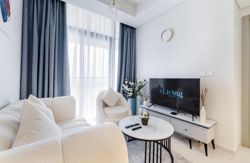 Sheikh Zayed Road Apartment | ALiving Charming 1BR I Aykon City Tower, Business Bay
