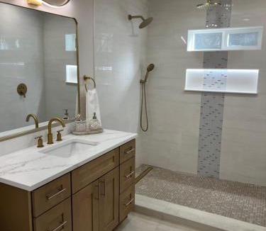 Alki Apartment | Alki Beach Retreat
