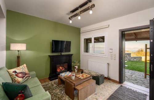 Kernitsa Apartment | Alkiona Cozy Mountain Retreat with Stunning Views By Greece Apartments