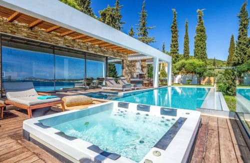 Marathias Villa | Alkyonides Wing