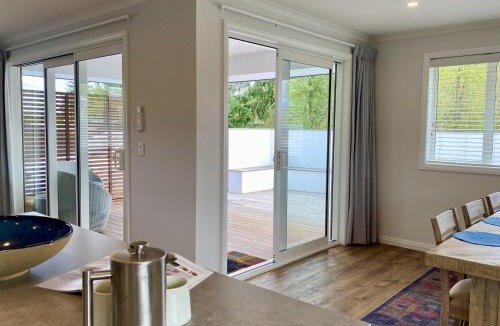 Twizel House | All Decked Out