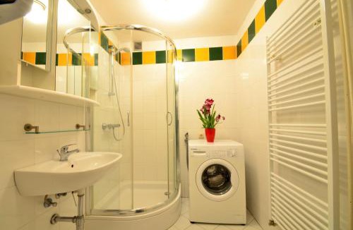 Floridsdorf Apartment | All-in Work & Study City Studio Apartment