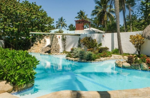 Cabarete Apartment | All-inclusive 3bd beachfront central condo with sea views!