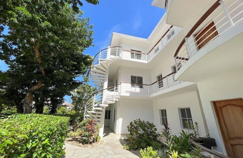 Cabarete Apartment | All-inclusive 3bd beachfront central condo with sea views!