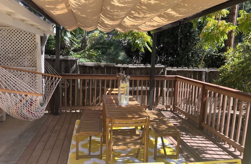 Nice Cabin | ALL INCLUSIVE AMENITIES:Kayak,SUP,Pedal Boat,PingPong,Pickleball,Movie Nt &MORE!
