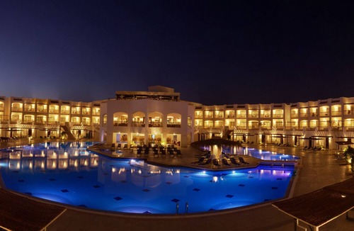Sharm El Sheikh Resort | All-Inclusive Escape | Live Shows, Aqua Fit & Pool-View Comfort, 3 Rooms