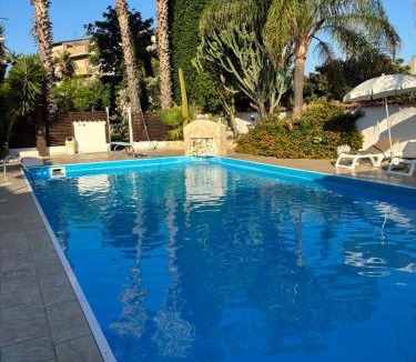 Province of Messina Bed & Breakfast | All'Ombra Del Noce B&B