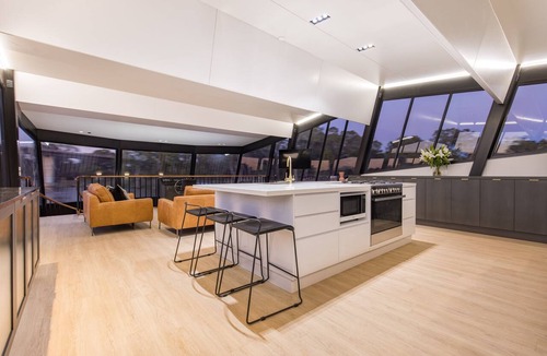 Mildura Boat Rental | All Seasons Houseboats