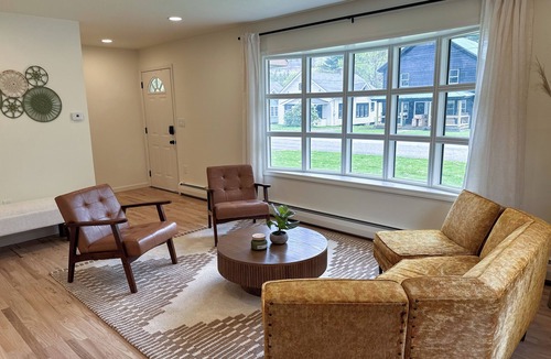 West End House | All-Star Stay: 4BR/3Bath Fully Renovated Home