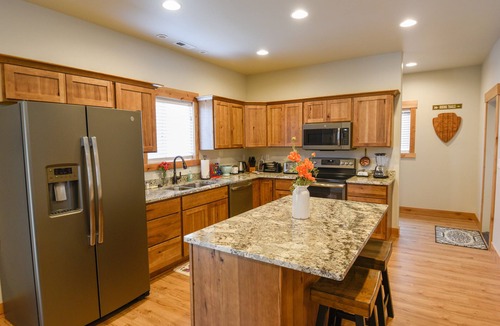 Columbia Falls House | All the comforts of home in the heart of Glacier Country – Montana here we come!