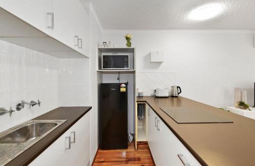 Long Jetty Apartment | Allamanda Unit 22