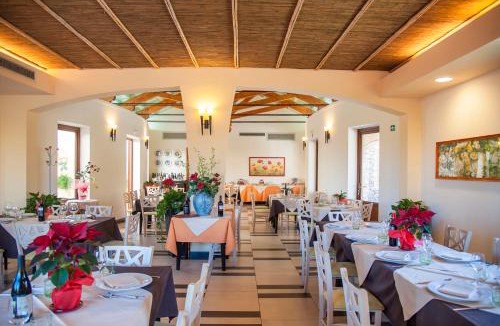 Castelbuono Hotel | Alle Querce Hotel Ristorante