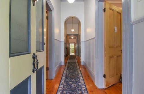Beechworth House | Allen Street