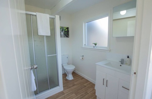 Methven Apartment | Allen Street - Studio & Optional Private Sauna