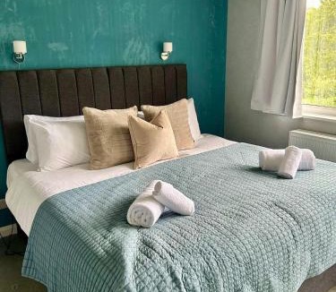 Newby Bridge House | Alloa