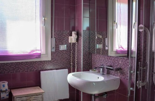 Chiesuol del Fosso Bed & Breakfast | Alloggio Le Macine