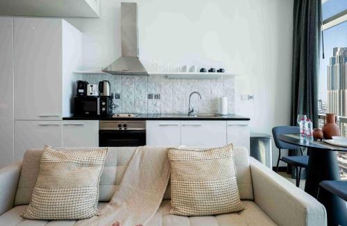 DIFC Apartment | Allsopp & Allsopp - Studio Apartment in Liberty House, DIFC