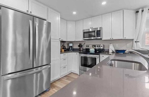Newport East House | Allston Greens