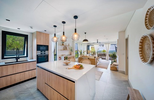 Brighton Villa | Allure 101