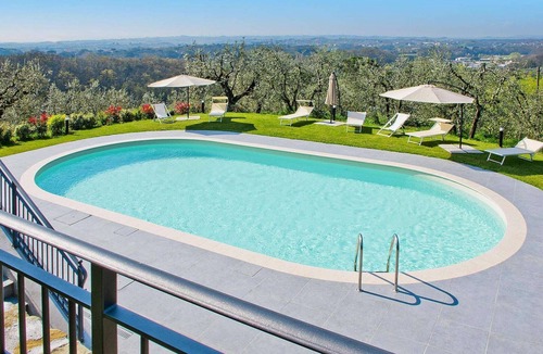 Lamporecchio Apartment | Alluring apartment in Lamporecchio