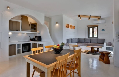 Kithnos Villa | Alluring Kythnos Villa | Villa Apolo | 2BR | Breathtaking Sea Views