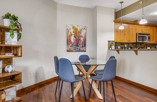 Town Centre Apartment | Alluring Mountain View Condo - The Heart Of Downtown!
