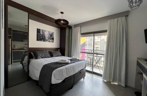 Vila Buarque Apartment | Almada Studios 9 - República