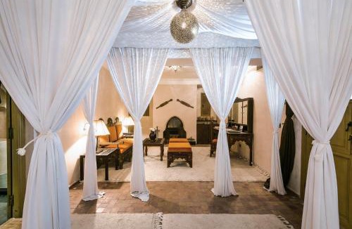 Kasbah Hotel | Almaha Marrakech Restaurant & SPA