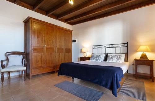 El Cuchillo House | Almar