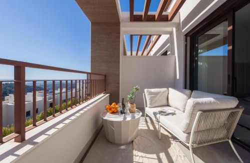 Istan Apartment | Almazara Views 17