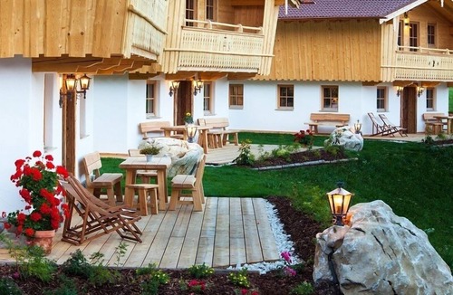 Ramsau bei Berchtesgaden House | Almchalet Salz-Stub'n, 1-6 Personen, 107 qm, Dusche/WC + Bad/WC, Balkon+Terrasse, TV, W-LAN, Wärmekabine, 3 Schlafzimmer
