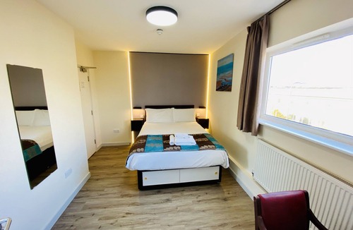 Bicester Hotel | Almond Tree Hotel