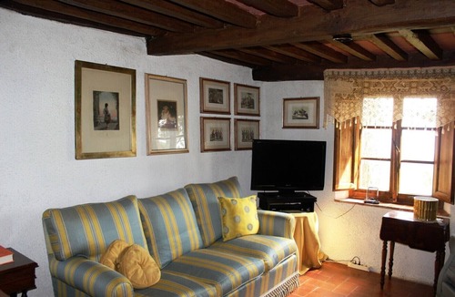 Villabuona Apartment | Almonte In Lucca, Tuscany