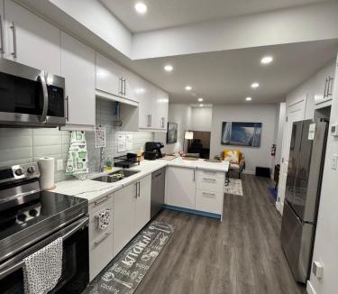 Silverado Apartment | Almost Heaven - 2brm Suite close Spruce Meadows