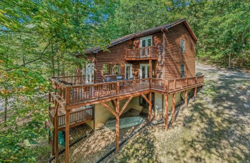 Berkeley Springs House | Almost Heaven - Grill, 2 King Beds, Wifi, Deck, Pool Access, Hiking, Wood Stove, Family Friendly
