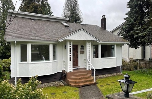 Hollyburn House | Almost Home