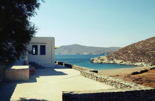 Kithnos Villa | Almyra Blue Villa
