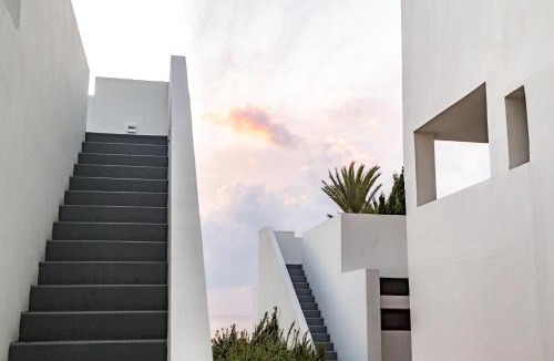 Paphos Hotel | Almyra