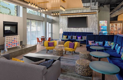 Chapel Hill Hotel | Aloft by Marriott Chapel Hill