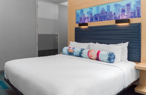 Gainesville Hotel | Aloft by Marriott Gainesville University Area