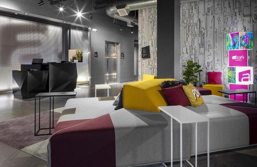 Glendale Sports and Entertainment District Hotel | Aloft by Marriott Glendale at Westgate