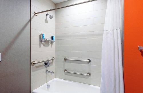 Overlake Hotel | Aloft by Marriott Seattle Redmond