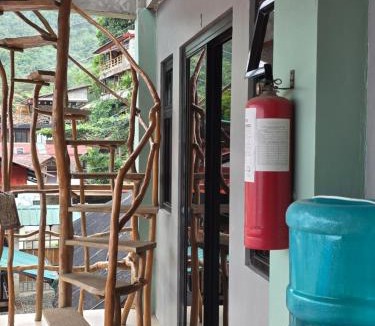Mabini Hostel | Aloha Aina Dive Resort