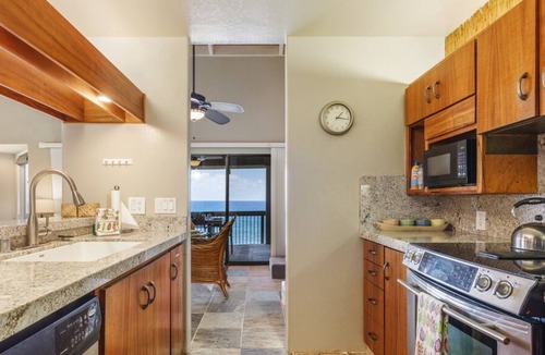 Keauhou Condo | Aloha Condos, Kanaloa at Kona, Condo 1803, Oceanfront, AC