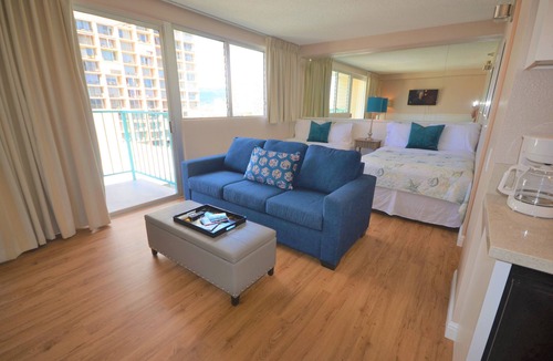 Waikiki Apartment | Aloha Surf 1205 Two Beds, Pool, Walk to WAIKIKI BEACH!