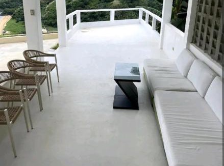 Puraran Bed & Breakfast | Alon stay